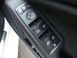 Mercedes-Benz CLA Photo 19