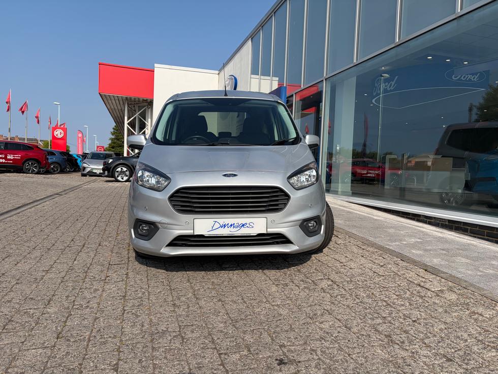 Ford Tourneo Courier Photo cb100e8c-a889-4777-b3f0-46b4f8c48c71.jpeg