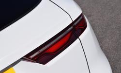 Jaguar F-PACE Photo 33