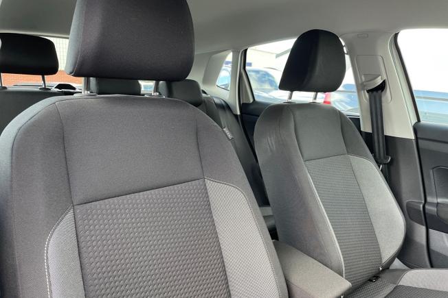 VOLKSWAGEN Polo Photo 31