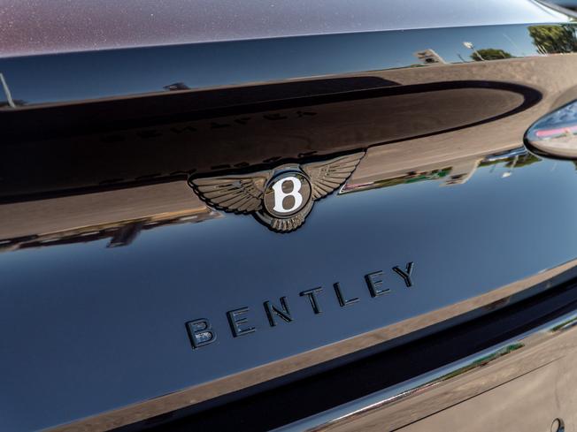 BENTLEY Continental GT  Photo 8