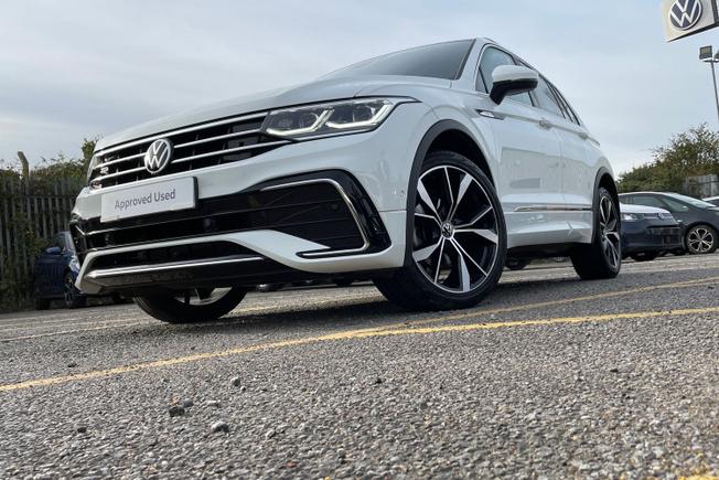 VOLKSWAGEN Tiguan Photo 46