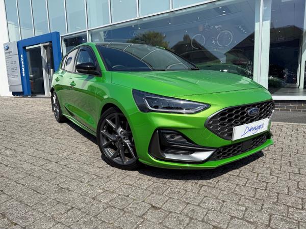 Used 2022 Ford Focus 2.3T EcoBoost ST Hatchback 5dr Petrol Manual Euro 6 (s/s) (280 ps) at Dinnages