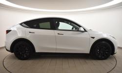 TESLA MODEL Y Photo 1