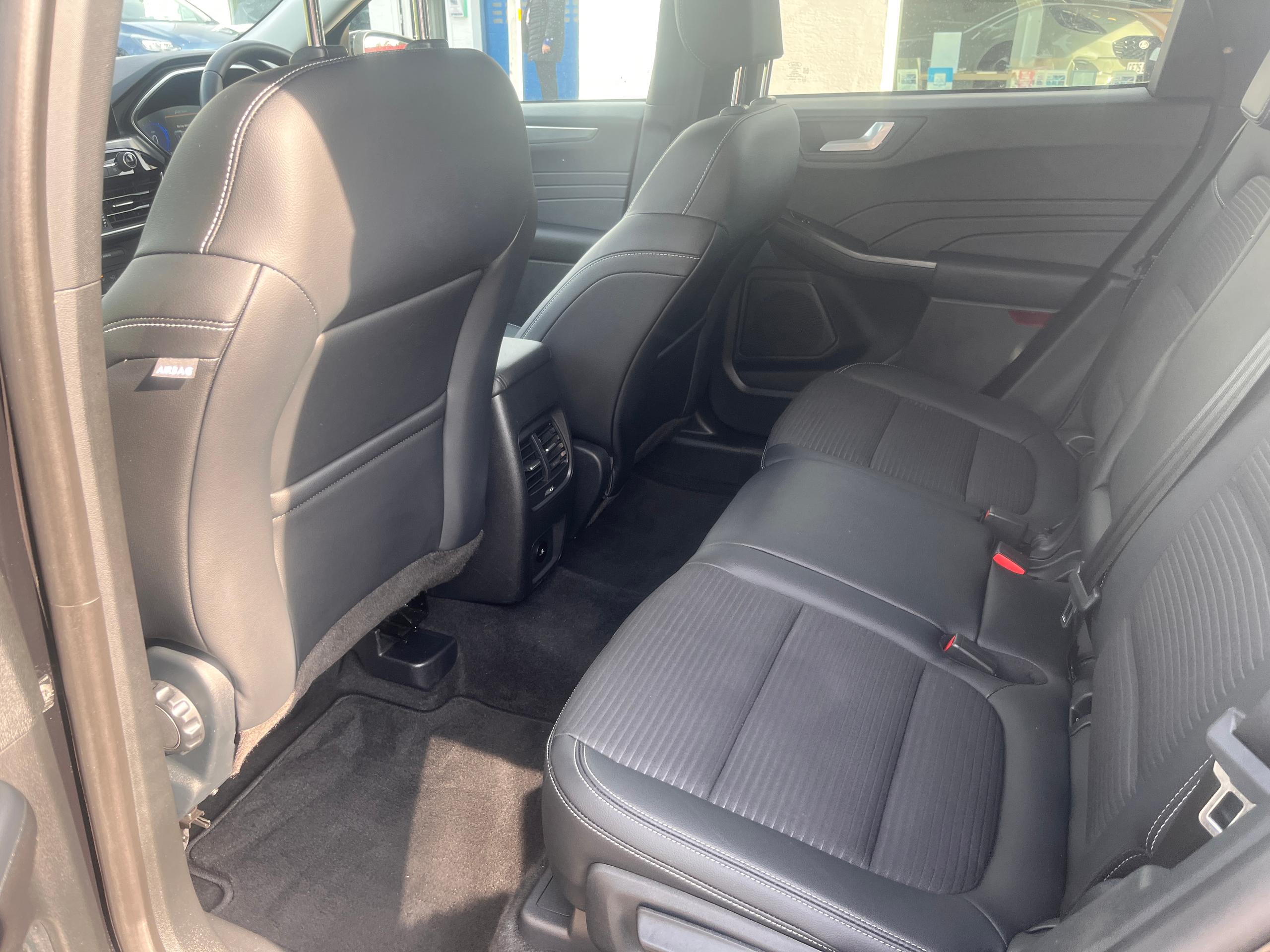 Used Ford KUGA PO23SRU 23