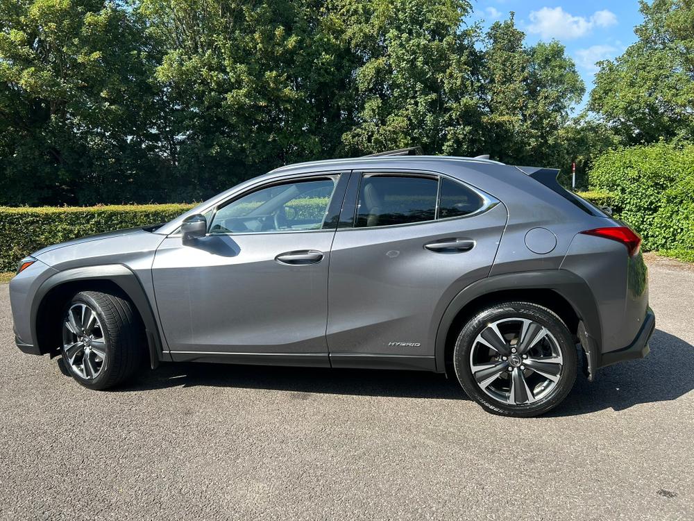 Used Lexus UX L666MBV 5