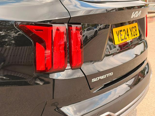 Kia Sorento Photo cb5b2e7a-5212-47c0-8d3e-83cb3d371281.jpg