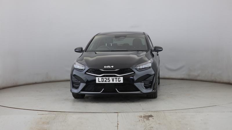 Kia Ceed Photo cb6944bd-b341-41bf-bf87-2cf8418441a2.jpg
