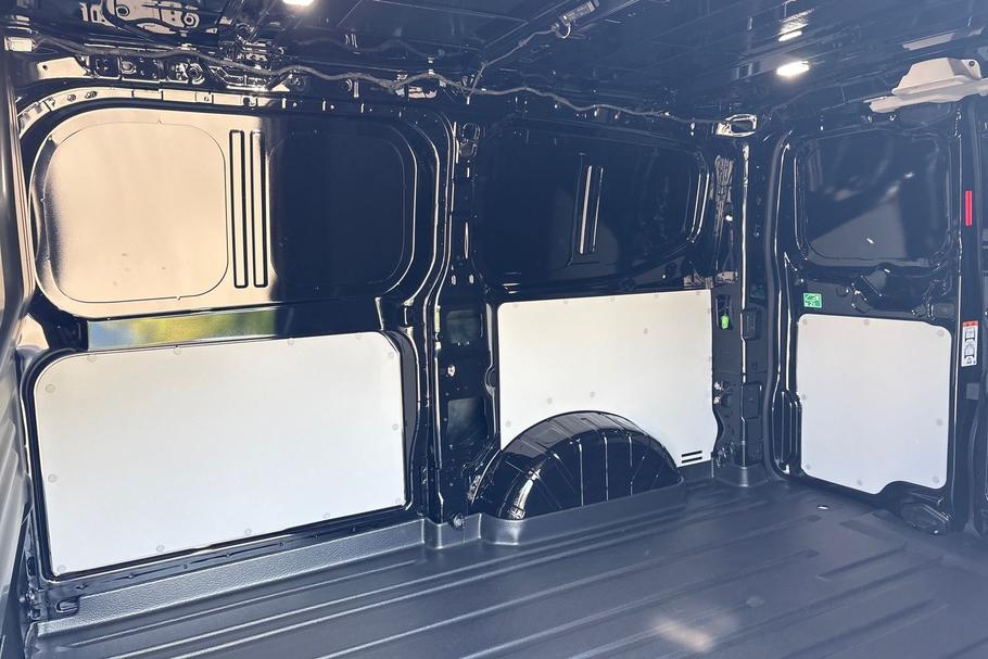 Used Ford TRANSIT CUSTOM CUSTOMTRAIL02 5