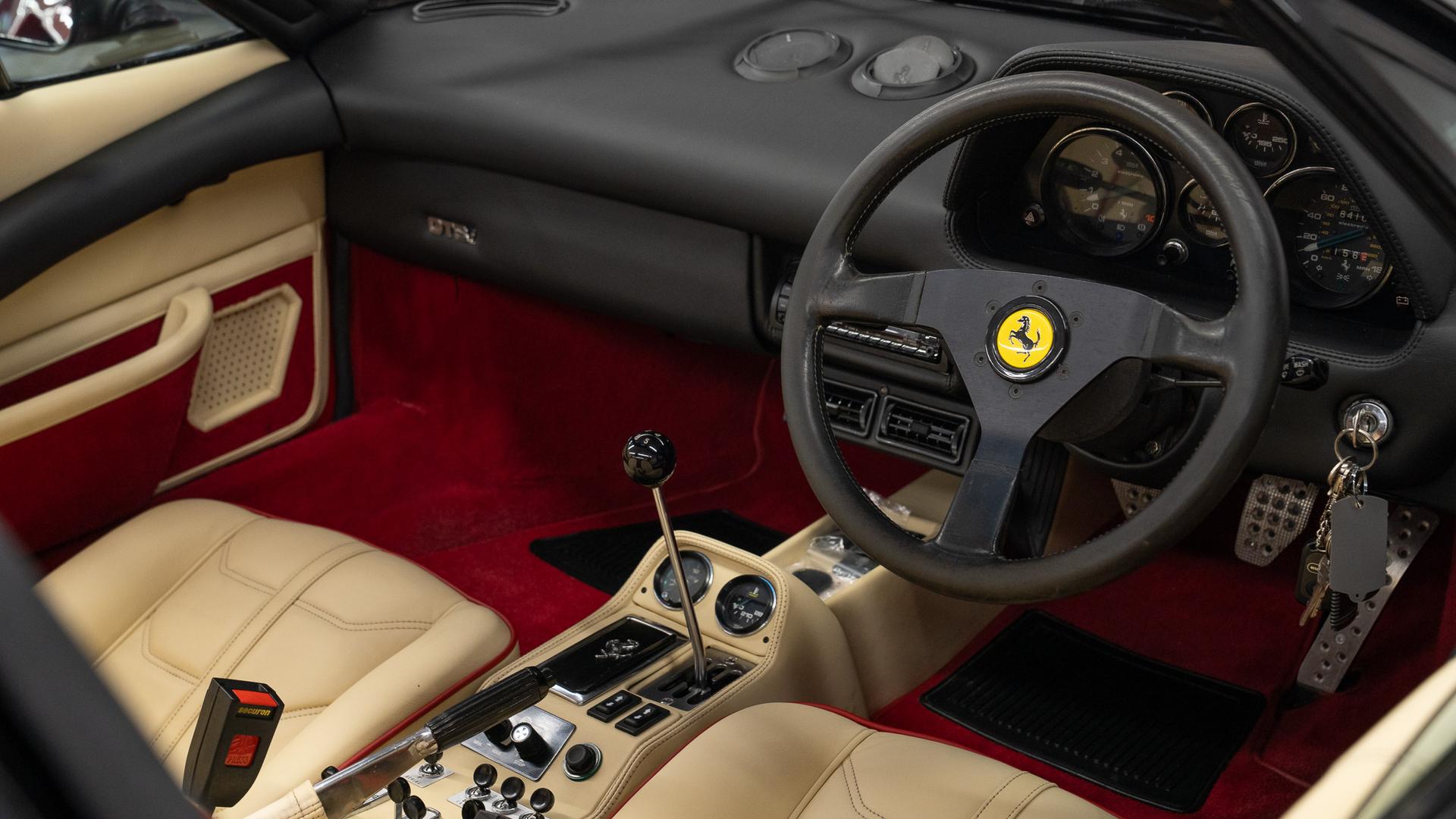 Ferrari 308 Photo cb721e46-be54-41bc-9b51-f99b1a5af9fc.jpg