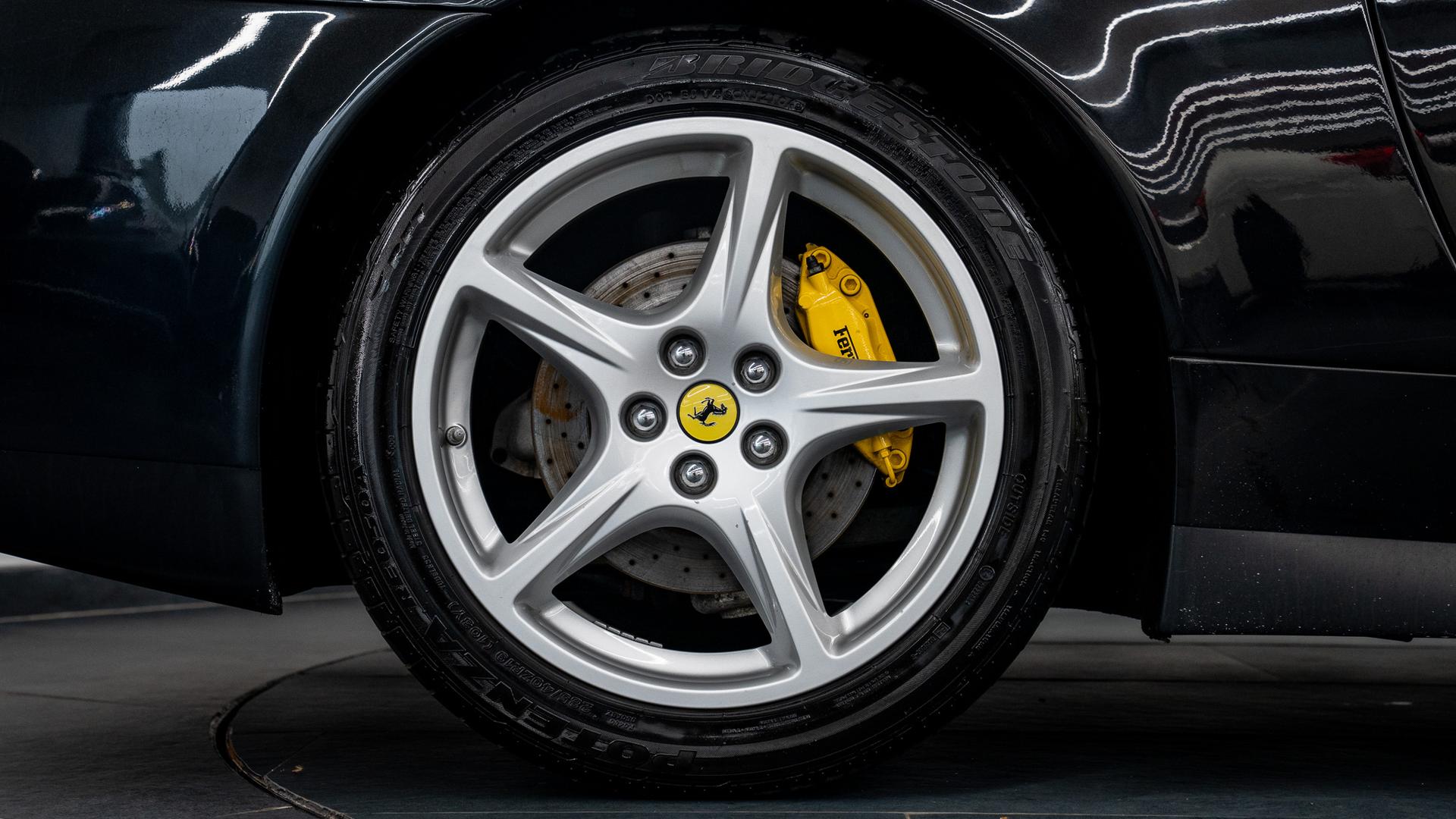 Ferrari 612 Photo cb790cec-949a-4889-9edf-29ea3a5c3d00.jpg