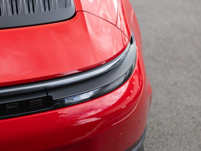 PORSCHE 911 Photo 44