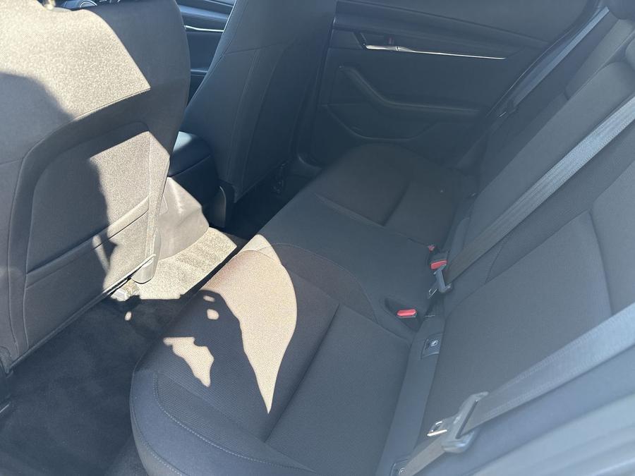 Mazda Mazda3 Photo cb868547-386c-44c9-ae47-2fa10fe6ba3b.jpg