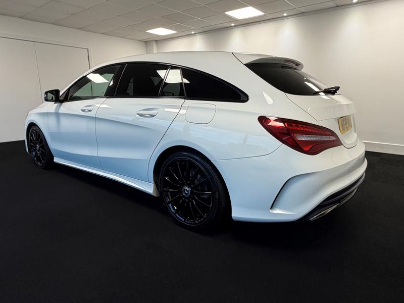 Mercedes-Benz CLA Photo cb86e8db-a72d-4429-8773-6b5dc946ad0a.jpg