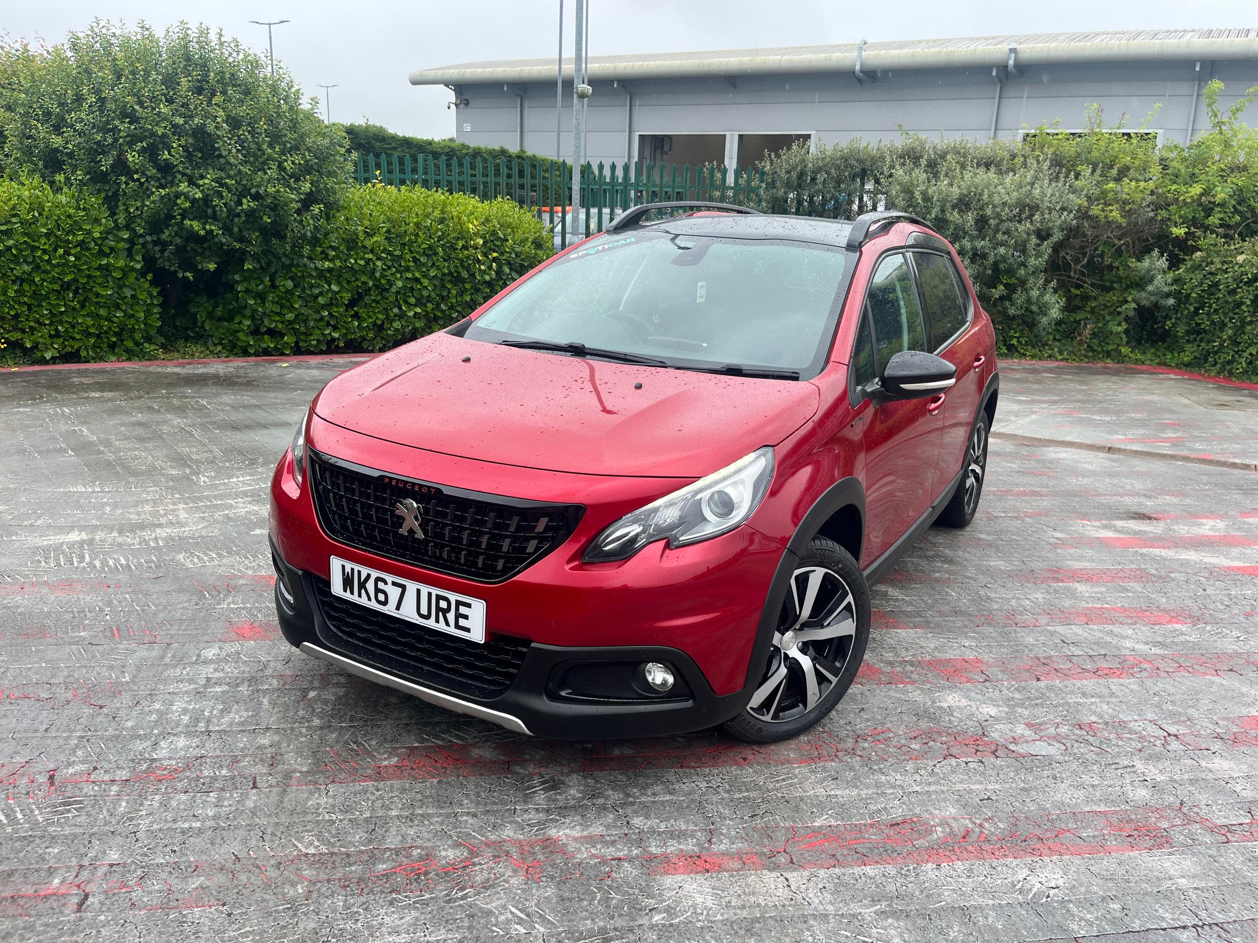 Peugeot 2008 Photo 2