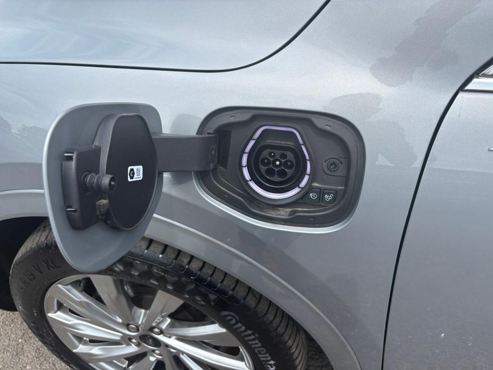 Ford Kuga Photo cba2b326-3900-4ac5-b4ec-c28961bf5f8f.JPEG
