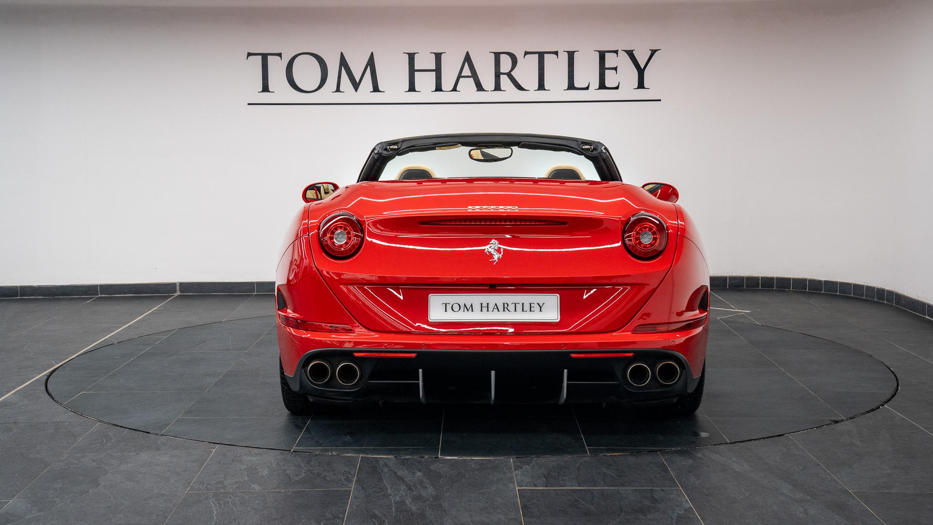 Ferrari California Photo cbbc5e2d-70d9-4bae-839f-632e2a236f0b.jpg