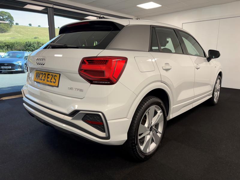 Audi Q2 Photo cbbdcb57-d5a3-4682-ad69-2fe5a9566ff4.jpg