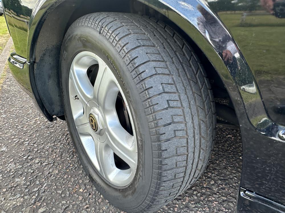 Used Bentley ARNAGE 6.8 Y211CLA 34