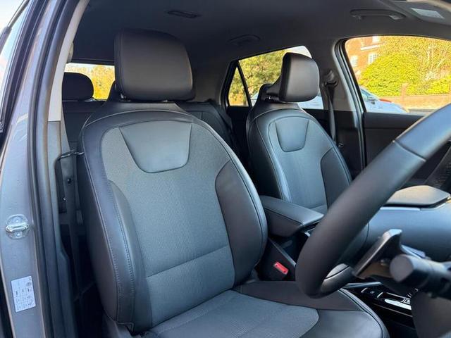 Kia Niro Photo cbd69c6c-d986-41f4-8a5c-d3bac343d595.jpg
