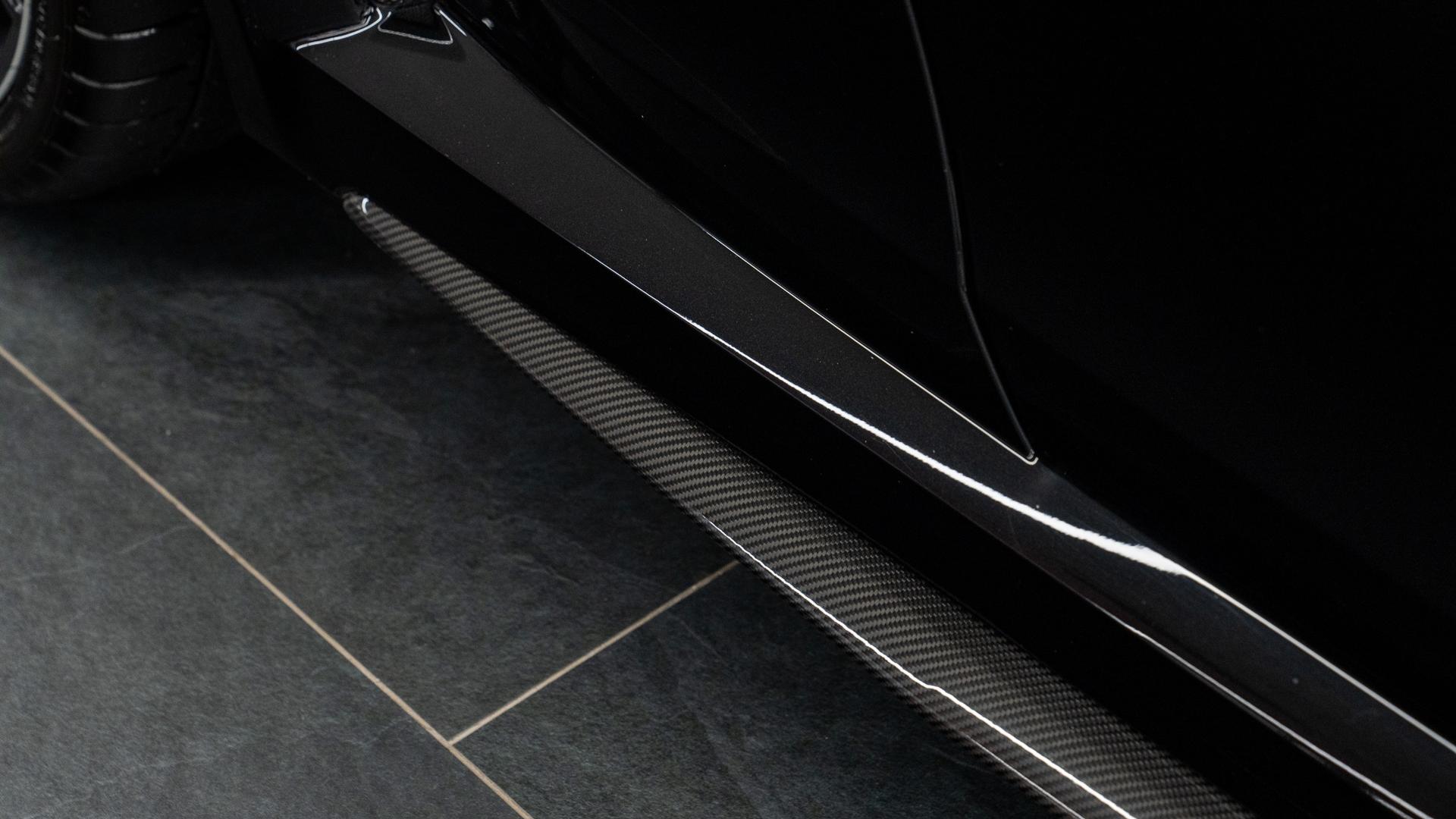 Mercedes-Benz C63 AMG Photo cbea53de-3b0f-44e2-94c1-b43cea4b7a0c.jpg