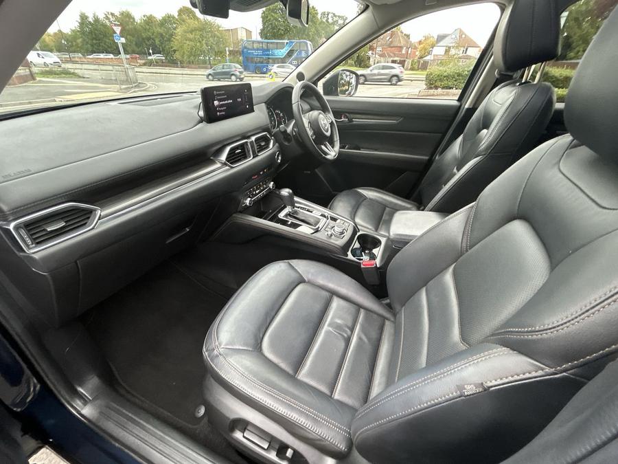 Mazda CX-5 Photo cbeb8b10-4e55-4f7b-a5cd-8edbb2fb8537.jpg