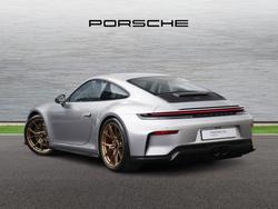 PORSCHE 911 Photo 2
