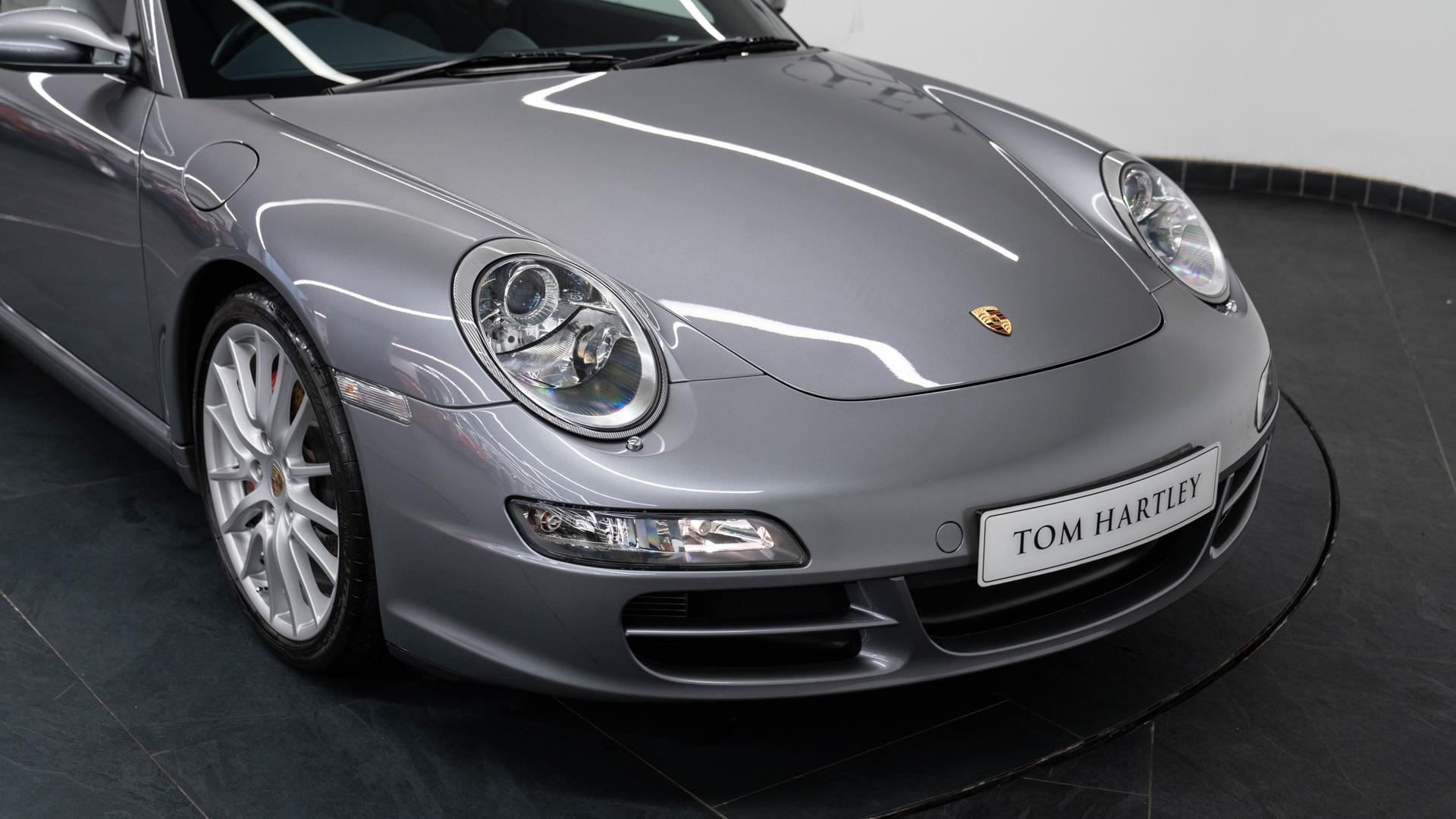 Porsche 911 Photo cbff6053-70df-4ad5-8f6a-159adc118f85.jpg