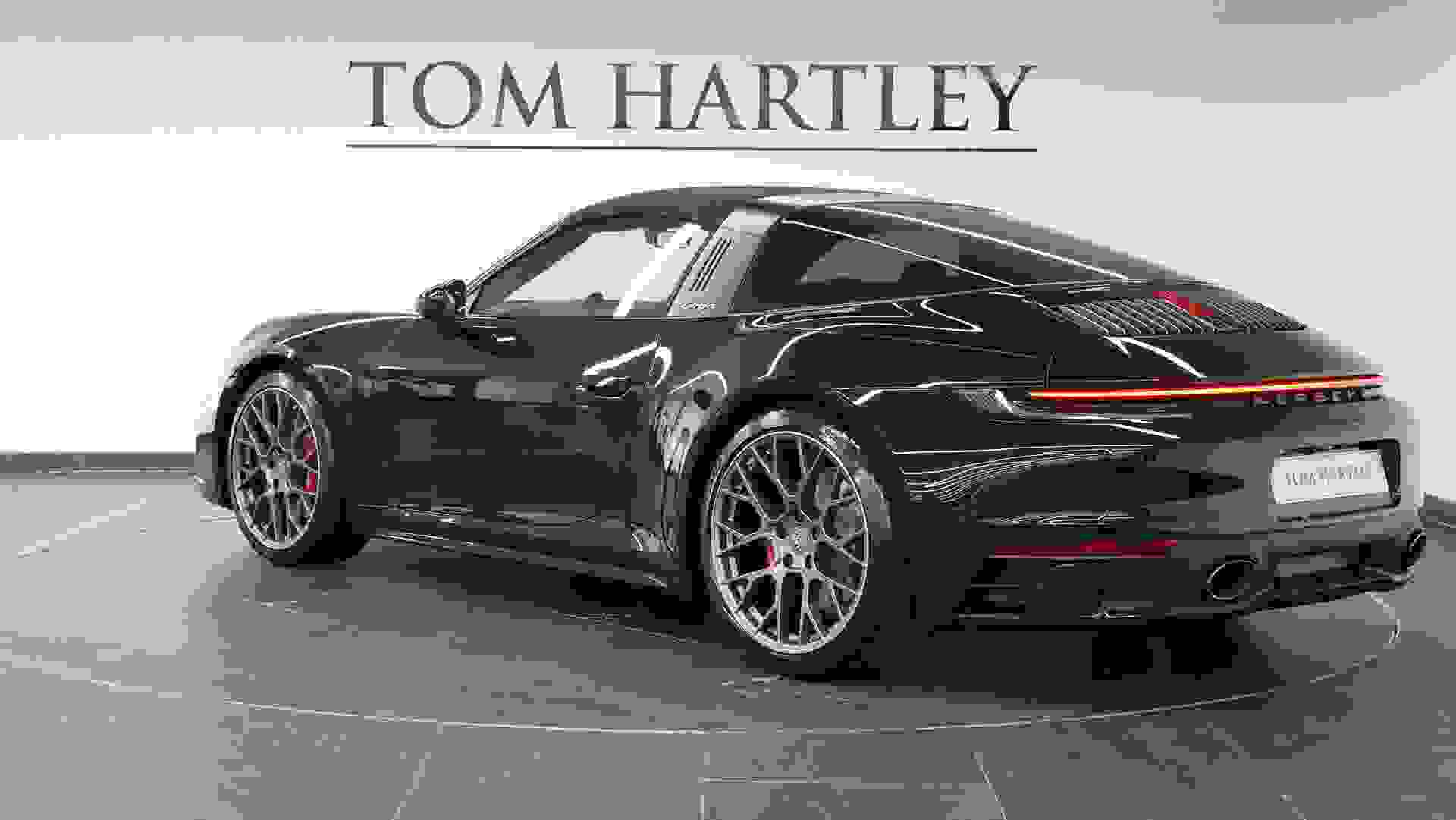 Porsche 911 Photo cc0a4d41-3ea0-4ce2-8b51-0d0b28563ec4.jpg
