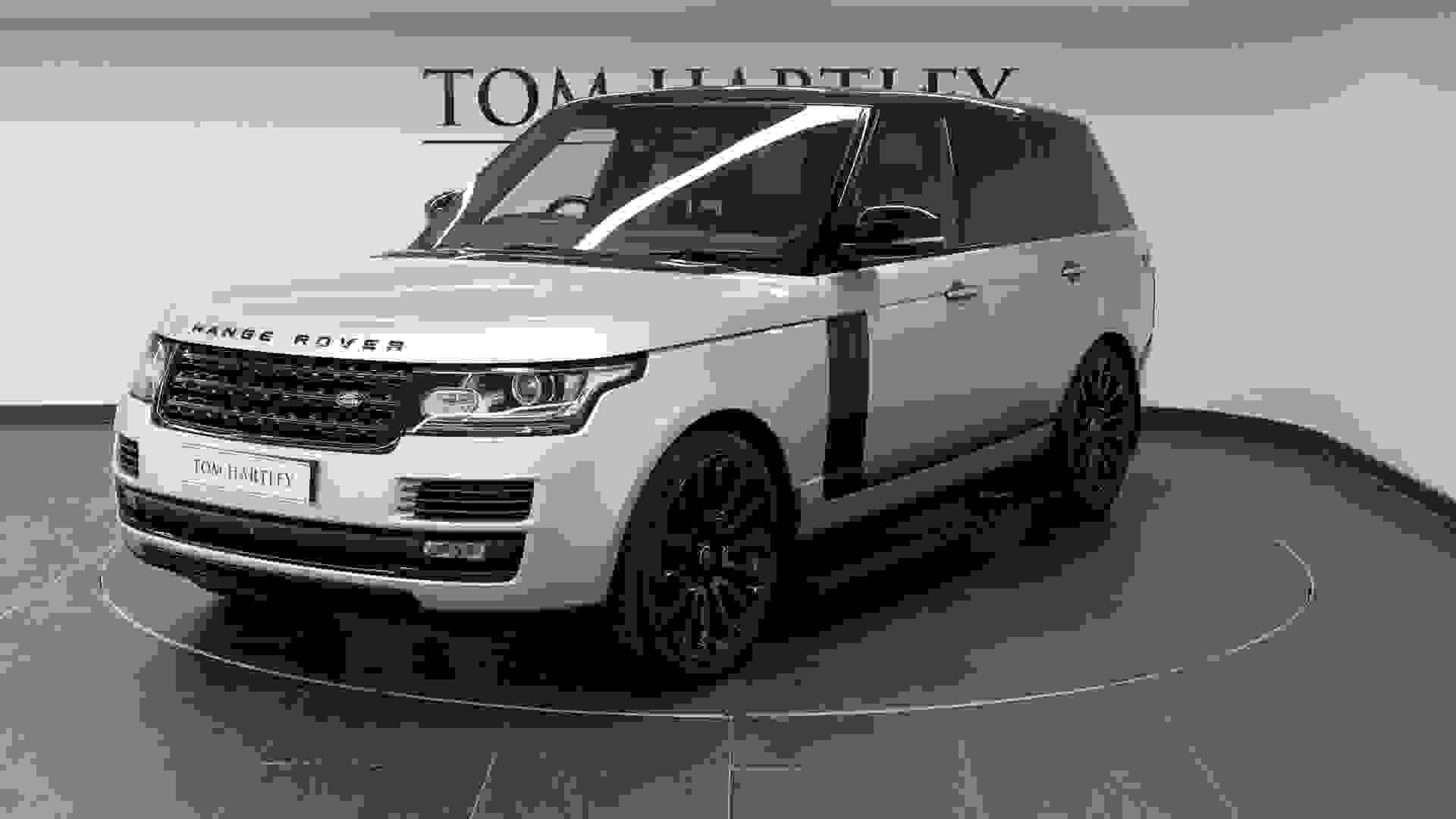 Land Rover RANGE ROVER Photo cc10360e-f8d1-4175-9363-c00405903b42.jpg