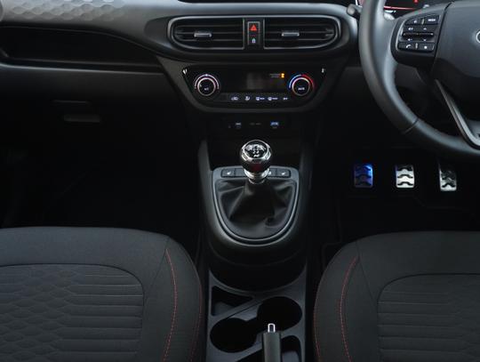 Hyundai i10 Photo cc20275c-bb30-4490-9436-274996998d81.jpg