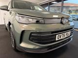 Volkswagen Tiguan Photo 3