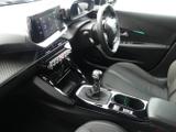 Peugeot 208 Photo 19