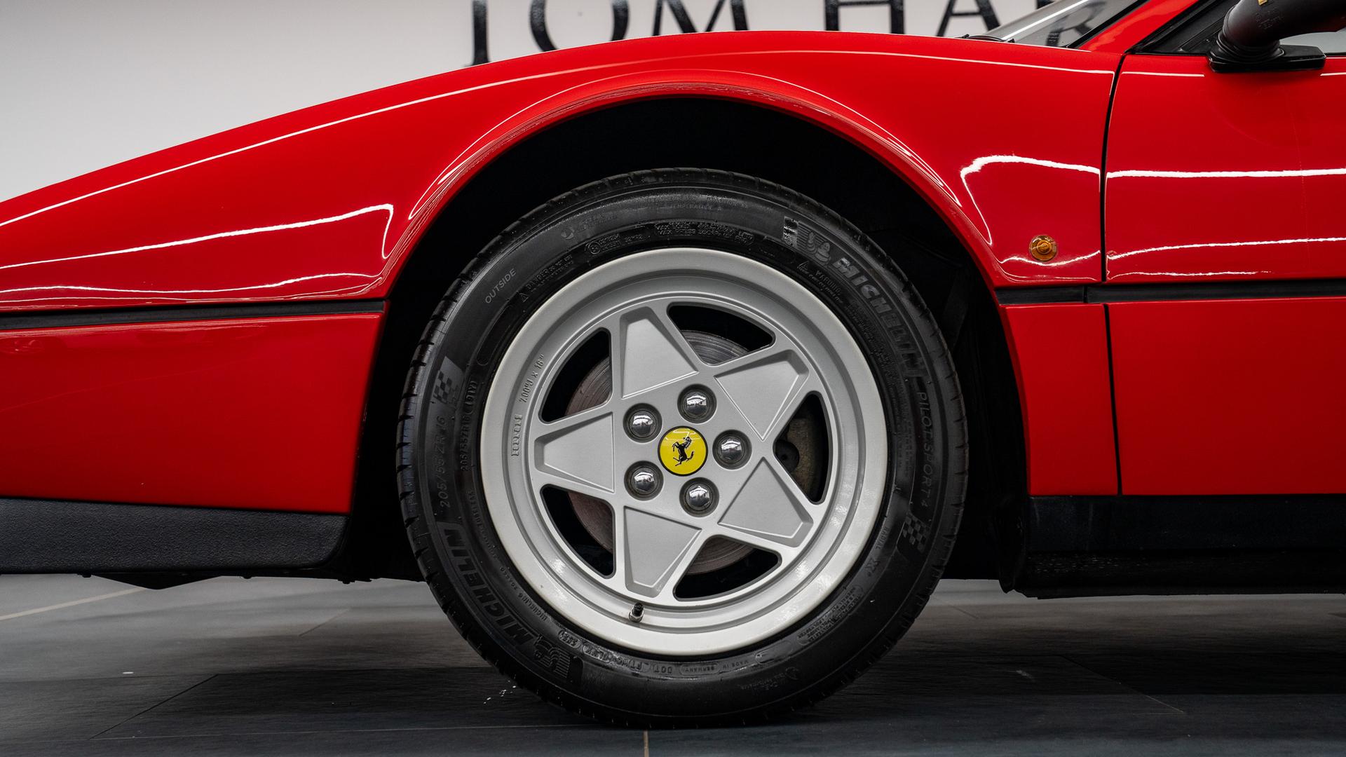 Ferrari 328 Photo cc5c8297-de1e-4d2d-9978-0ec78701449e.jpg