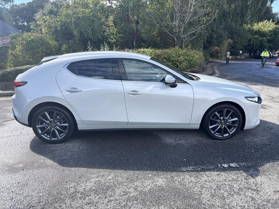 Mazda Mazda3 Photo cc797dfb-6b03-43cb-9354-6e7f2420df7c.jpg