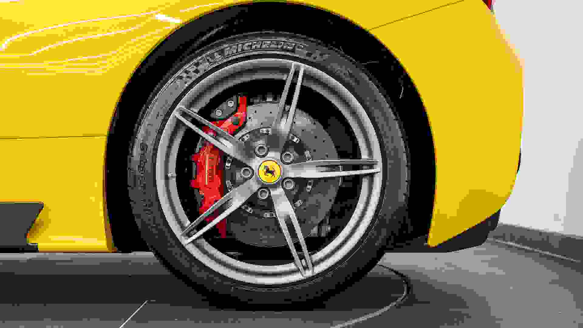 Ferrari 458 Photo cc8f007d-d7ae-4a9c-8351-5ef3040b308e.jpg