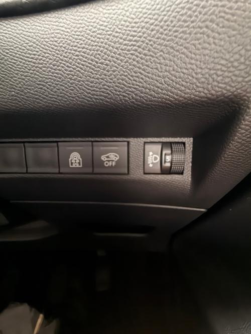 Peugeot 208 Photo cc8f39e2-4ad0-43f3-9e25-644e305c0857.jpeg