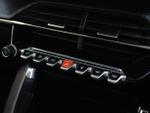 Peugeot 2008 Photo 17