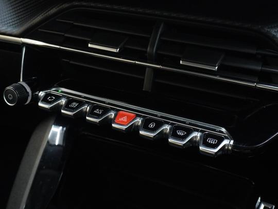Peugeot 2008 Photo cca30827-8f6b-47c9-8d24-19e2469a7b8d.jpg