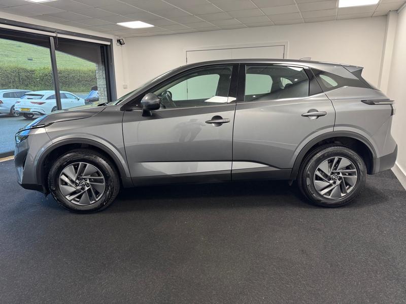 Nissan Qashqai Photo ccc3e895-74b8-498d-89a5-2c9e5f562fea.jpg