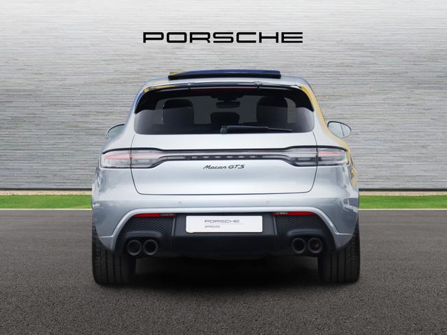 PORSCHE Macan Photo 6