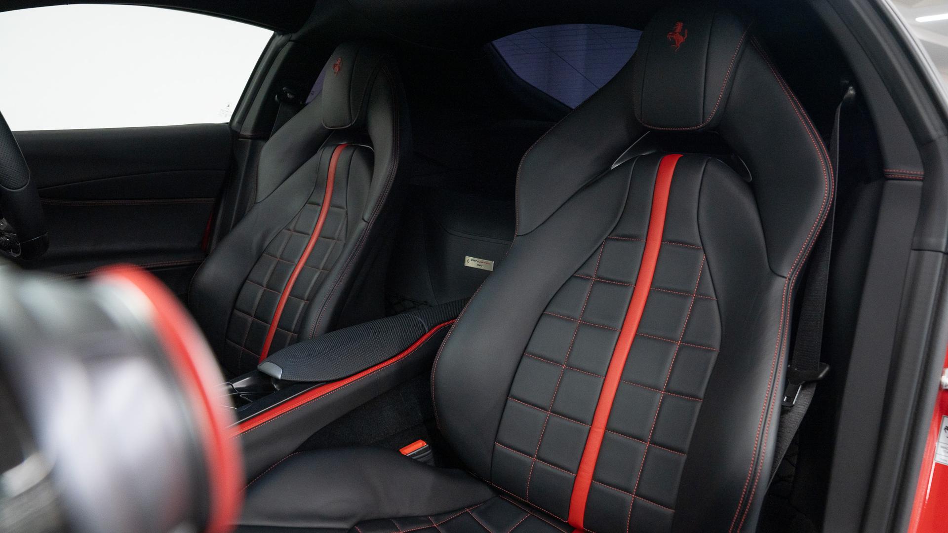Ferrari 812 Superfast Photo ccdd814c-ebc1-4235-8174-43f22786c11b.jpg