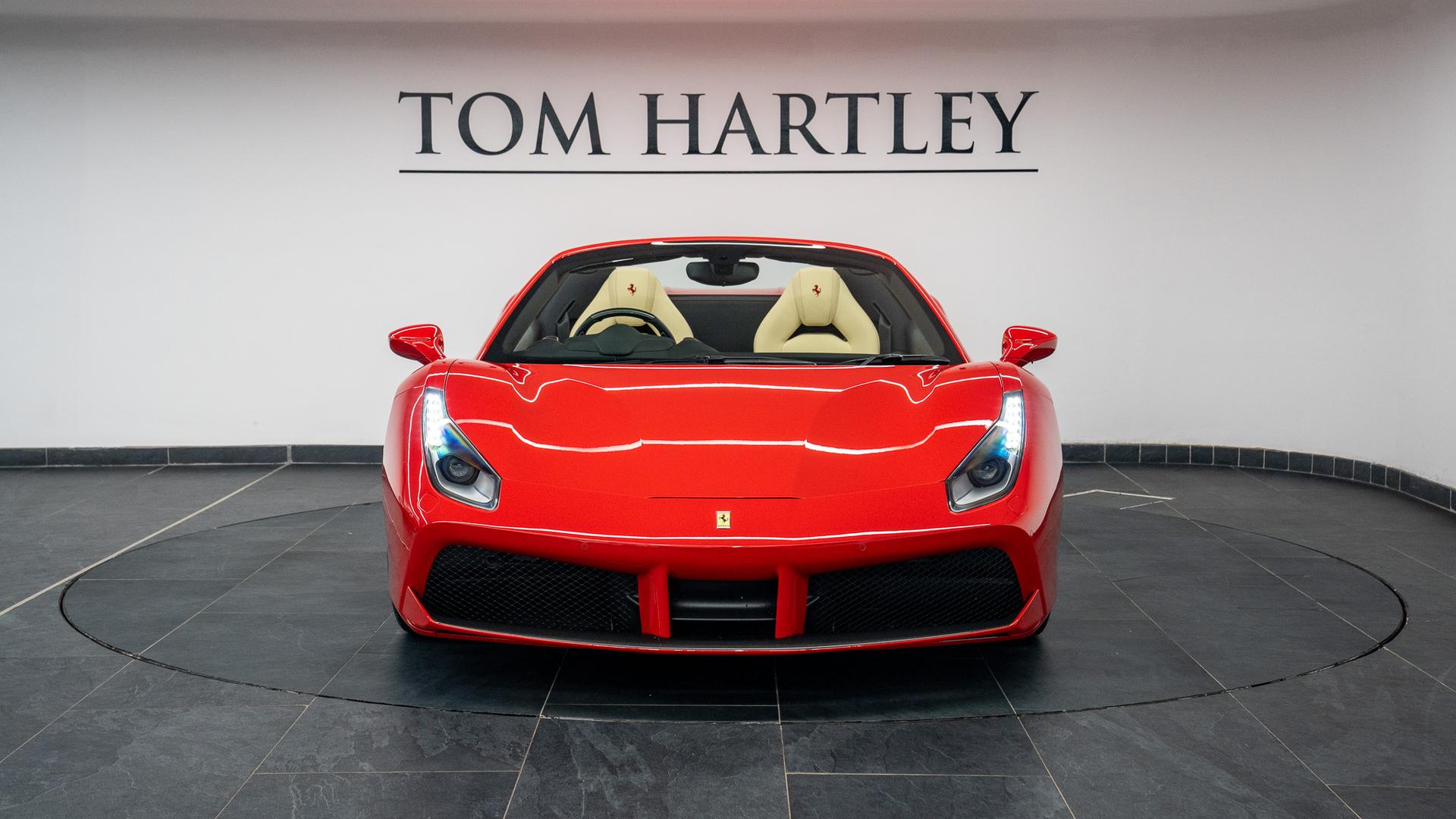 Ferrari 488 Photo ccdfc269-f653-4b3e-b801-b7f4670497dc.jpg