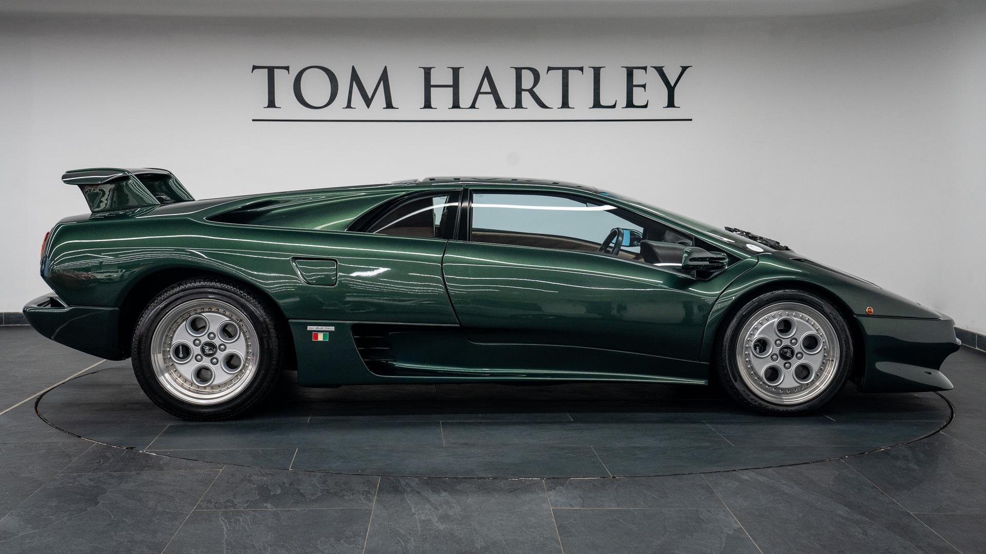 LAMBORGHINI Diablo Photo ccef83b1-29dc-4f8c-9943-cfe4a4a33c7c.jpg