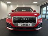 Audi Q2 Photo 1