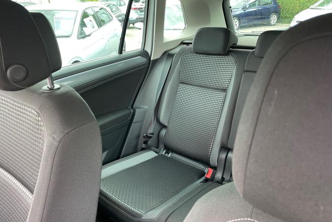 VOLKSWAGEN Tiguan Photo 46