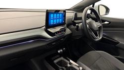 VOLKSWAGEN ID.4 Photo 2