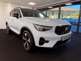 Volvo XC40 Photo 2