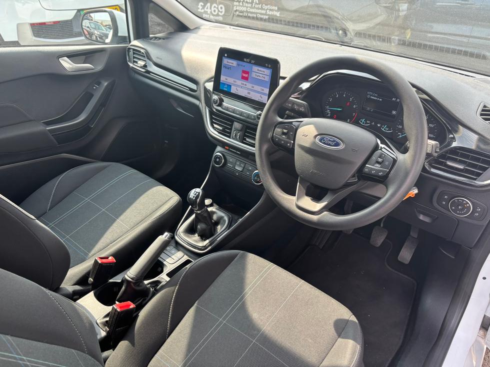 Ford Fiesta Photo ccfd101c-6259-4c7c-bcee-60e510e8cd94.JPEG