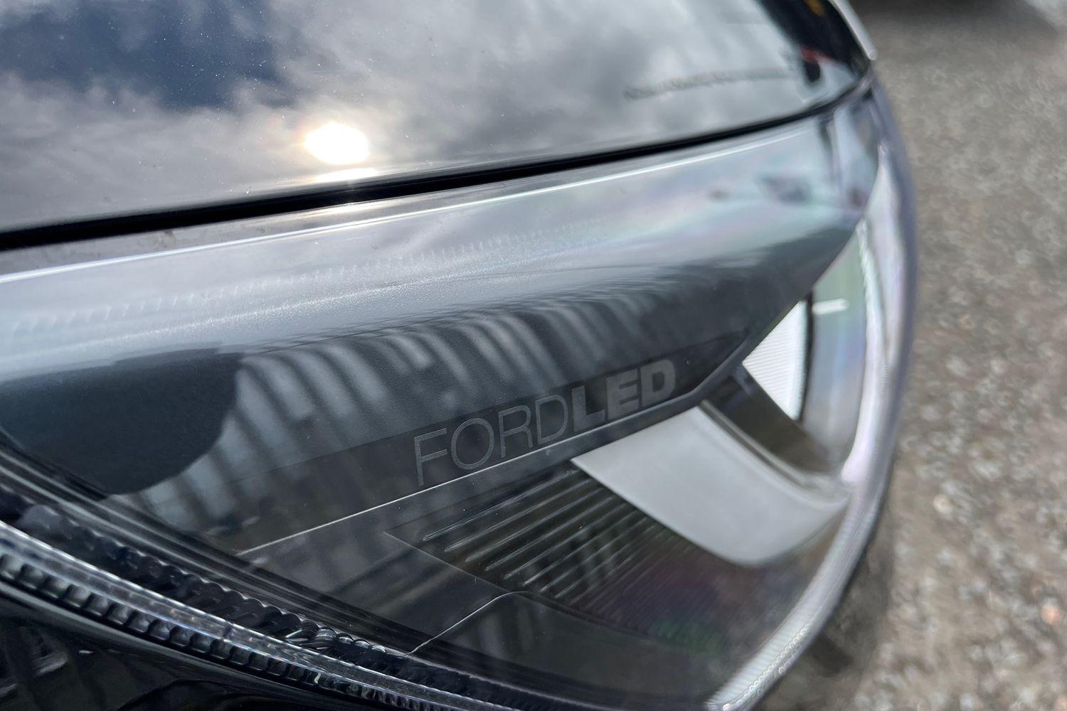 Ford FOCUS Photo 23
